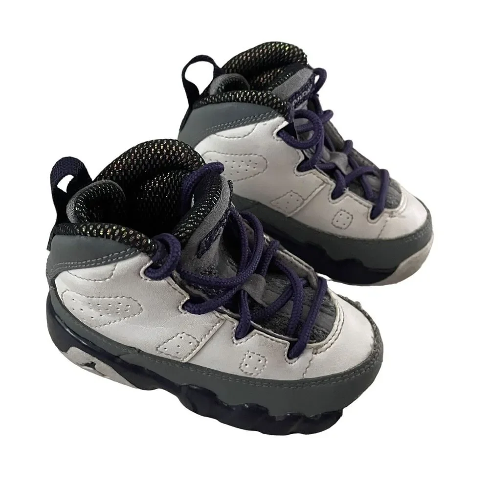 Jordan Kid's Size 5C Retro 9 Sneakers 